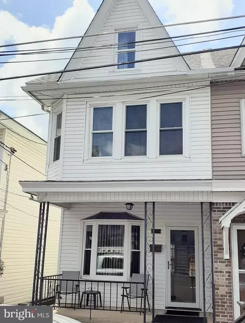 204 Virginia Ave, Shenandoah, PA 17976