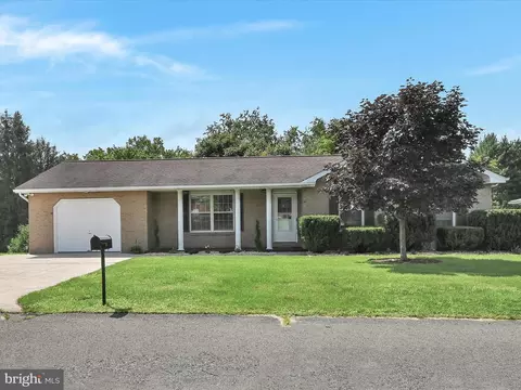 307 S Arlene St, Minersville, PA 17954