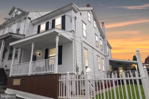 529 School St, Minersville, PA 17954