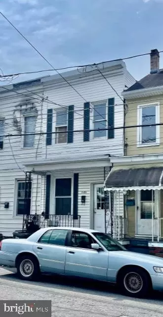 1036 E Market St, Mahanoy City, PA 17948