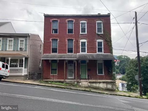 501 E Arch St, Pottsville, PA 17901