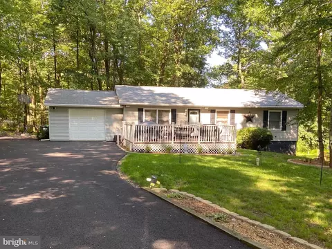 171-172 Totem Dr, Auburn, PA 17922