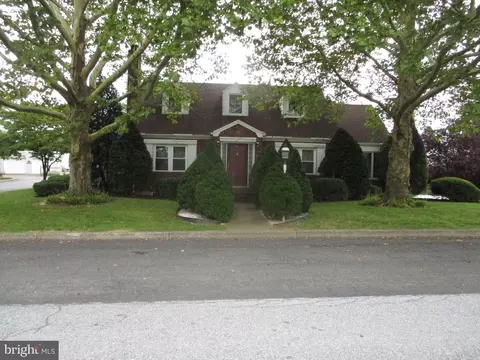 103 E Ave, Schuylkill Haven, PA 17972