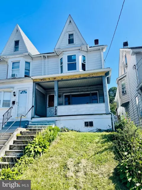 722 E Broad St, Tamaqua, PA 18252