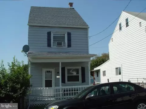 104 N Railroad Ave N, Frackville, PA 17931