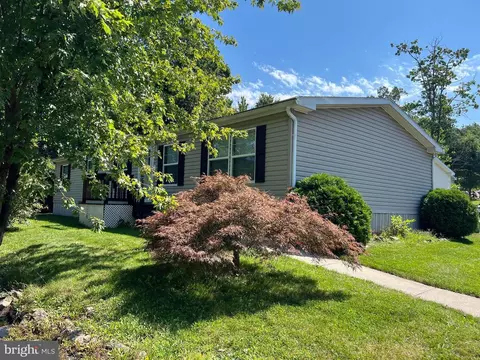 249 Jill Ct, New Ringgold, PA 17960