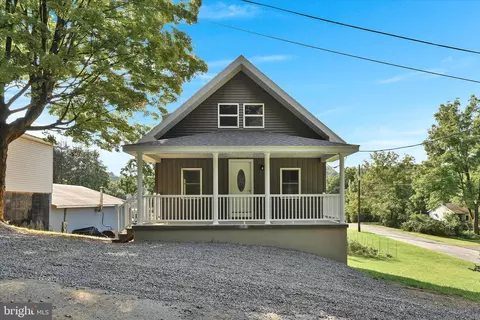 403 North St, Pottsville, PA 17901