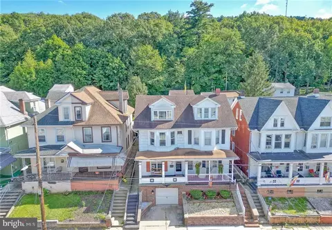 636 Arlington St, Tamaqua, PA 18252