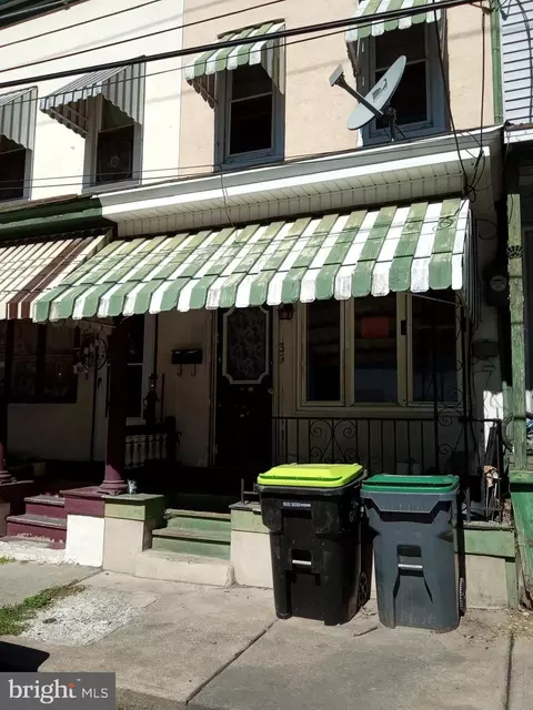 37 W Maple St, Mahanoy City, PA 17948