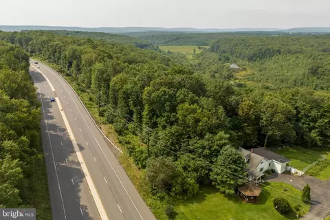 Claremont Avenue, Barnesville, PA 18214