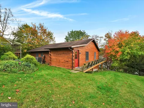 823 Wynonah Dr, Auburn, PA 17922