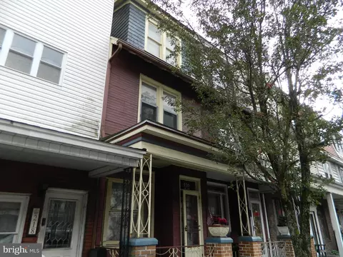220 West Ctr, Ashland, PA 17921