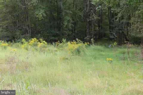 7 Summer Valley Road, New Ringgold, PA 17960