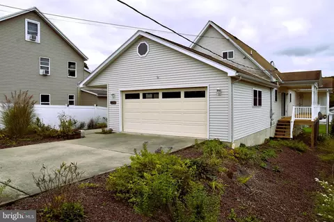 532 E Union St, Tamaqua, PA 18252