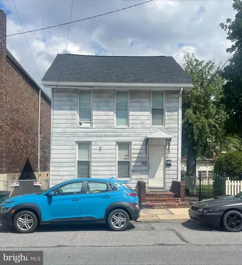 331 S 2nd St, Saint Clair, PA 17970