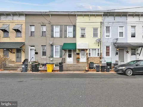 413 E Mifflin St, Orwigsburg, PA 17961