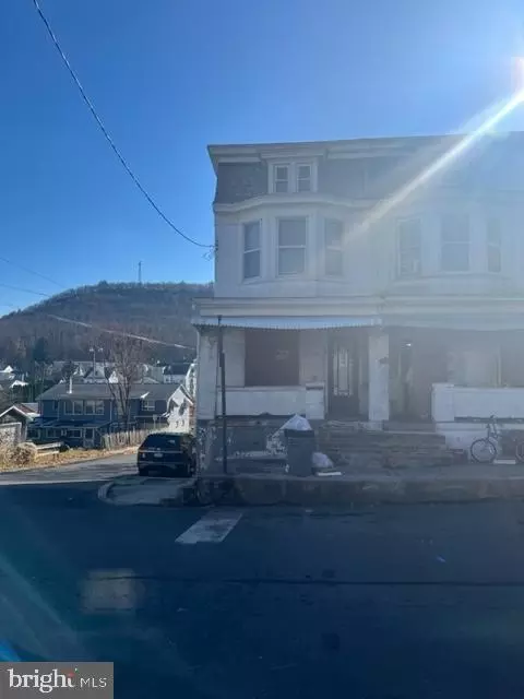 300 W Spruce St, Tamaqua, PA 18252
