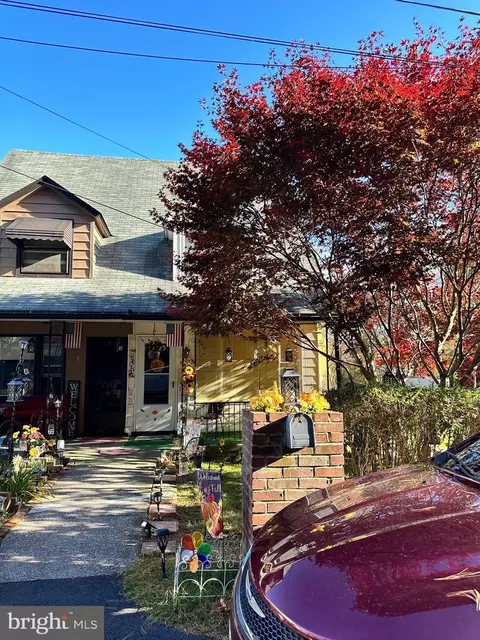 31 Lower Beechwood Ave, Pottsville, PA 17901