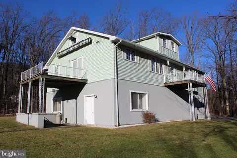 315 N Weaver St, Tower City, PA 17980