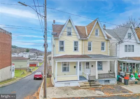 276 3rd St, Coaldale, PA 18218