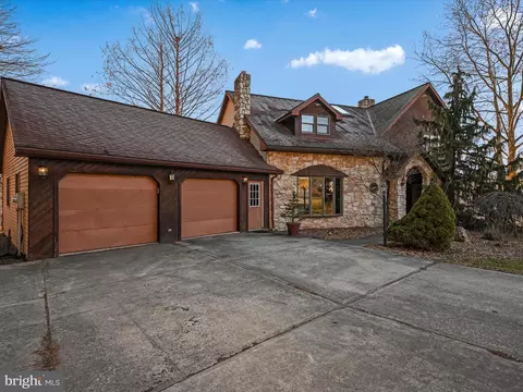 1782 Tanglewood Rd, Orwigsburg, PA 17961