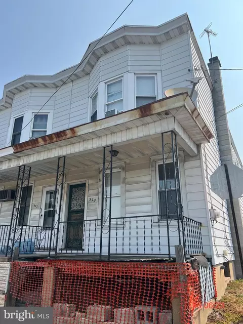 320 N 10th St, Pottsville, PA 17901