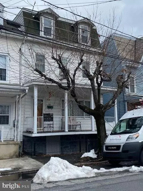112 Jackson St, Port Carbon, PA 17965