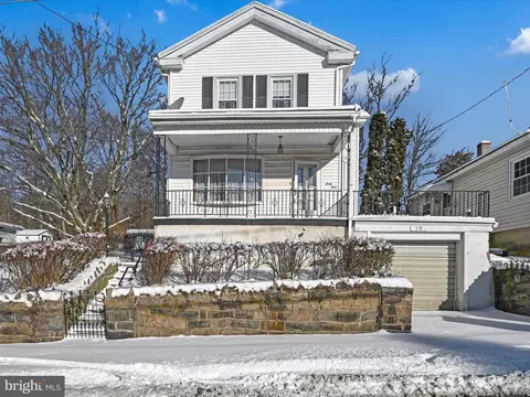 69 Schuylkill Ave, Shenandoah, PA 17976