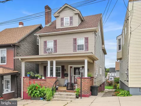 163 2nd St, Coaldale, PA 18218