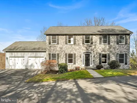 565 Willow St, Pottsville, PA 17901