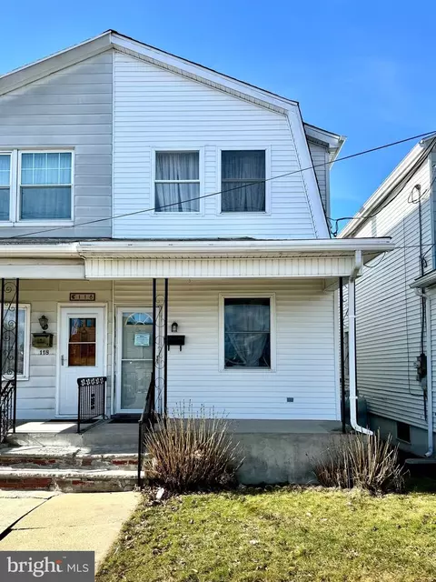 116 S 4th St, Frackville, PA 17931