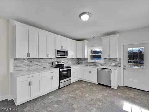 Kitchen - 116 E Patterson St, Saint Clair, PA 17970 photo 1 of 3
