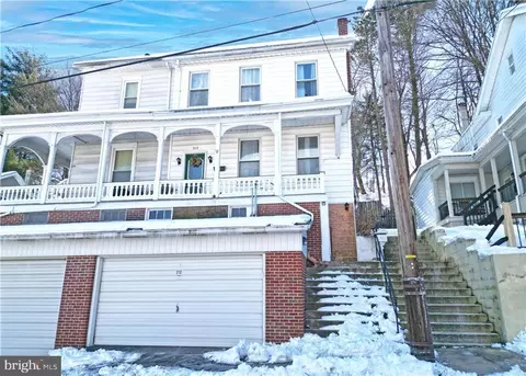 212 Cottage Ave, Tamaqua, PA 18252