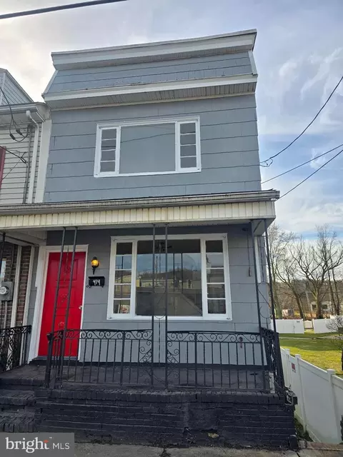 414 E Centre St, Shenandoah, PA 17976