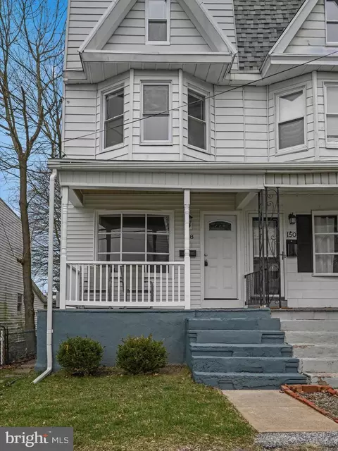 148 N 2nd St, Frackville, PA 17931