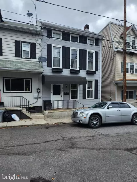 1410 W Norwegian St, Pottsville, PA 17901