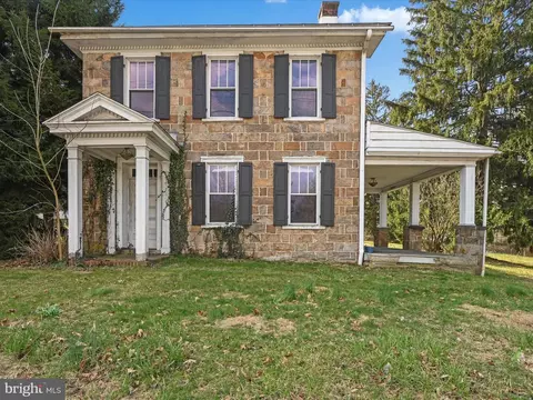 1720 Centre Tpke, Auburn, PA 17922