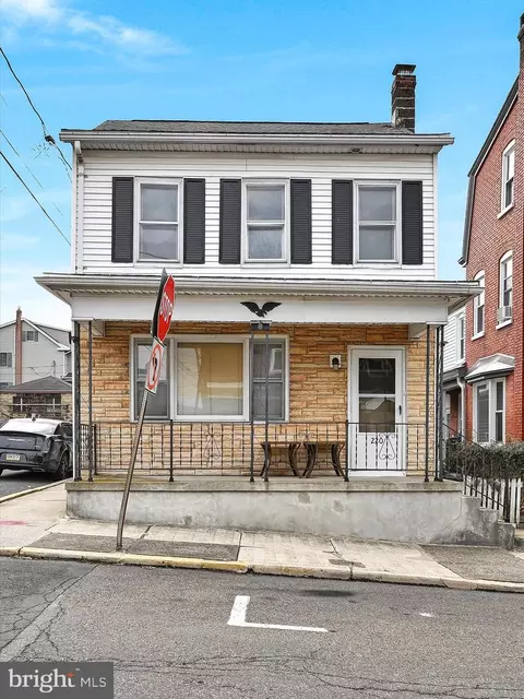 220 E Union St, Schuylkill Haven, PA 17972