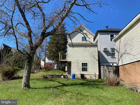 Exterior - 239 Cherry St, Saint Clair, PA 17970 photo 6 of 13