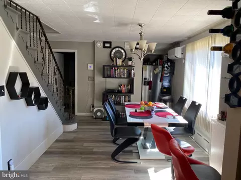 Dining - 239 Cherry St, Saint Clair, PA 17970 photo 1 of 3