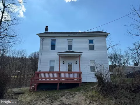126 Strawberry Ln, Ringtown, PA 17967