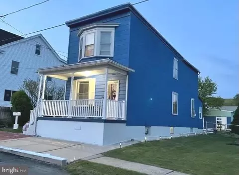 255 S Wylam St, Frackville, PA 17931