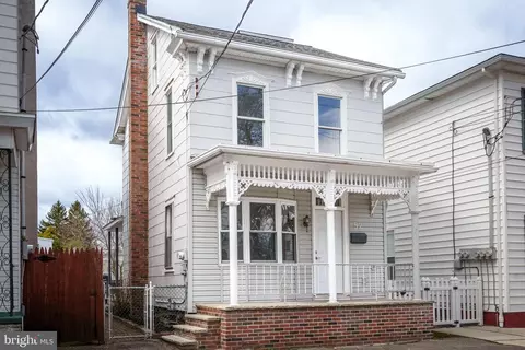 52 N Nice St, Frackville, PA 17931