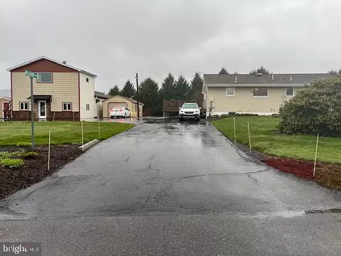 20 Field Rd, Tamaqua, PA 18252