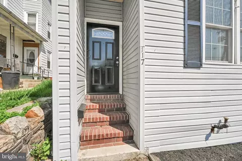 117 E Liberty St, Schuylkill Haven, PA 17972