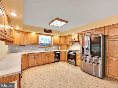 Kitchen - 95 Fairview Rd, Pitman, PA 17964 photo 2 of 5