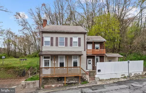 721 Ravine St, Pottsville, PA 17901