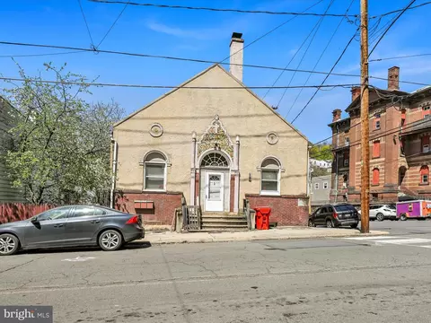 452 E Norwegian St, Pottsville, PA 17901