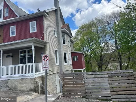 91 Patterson St, Tamaqua, PA 18252