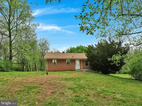 274 Blue Mountain Rd, Schuylkill Haven, PA 17972